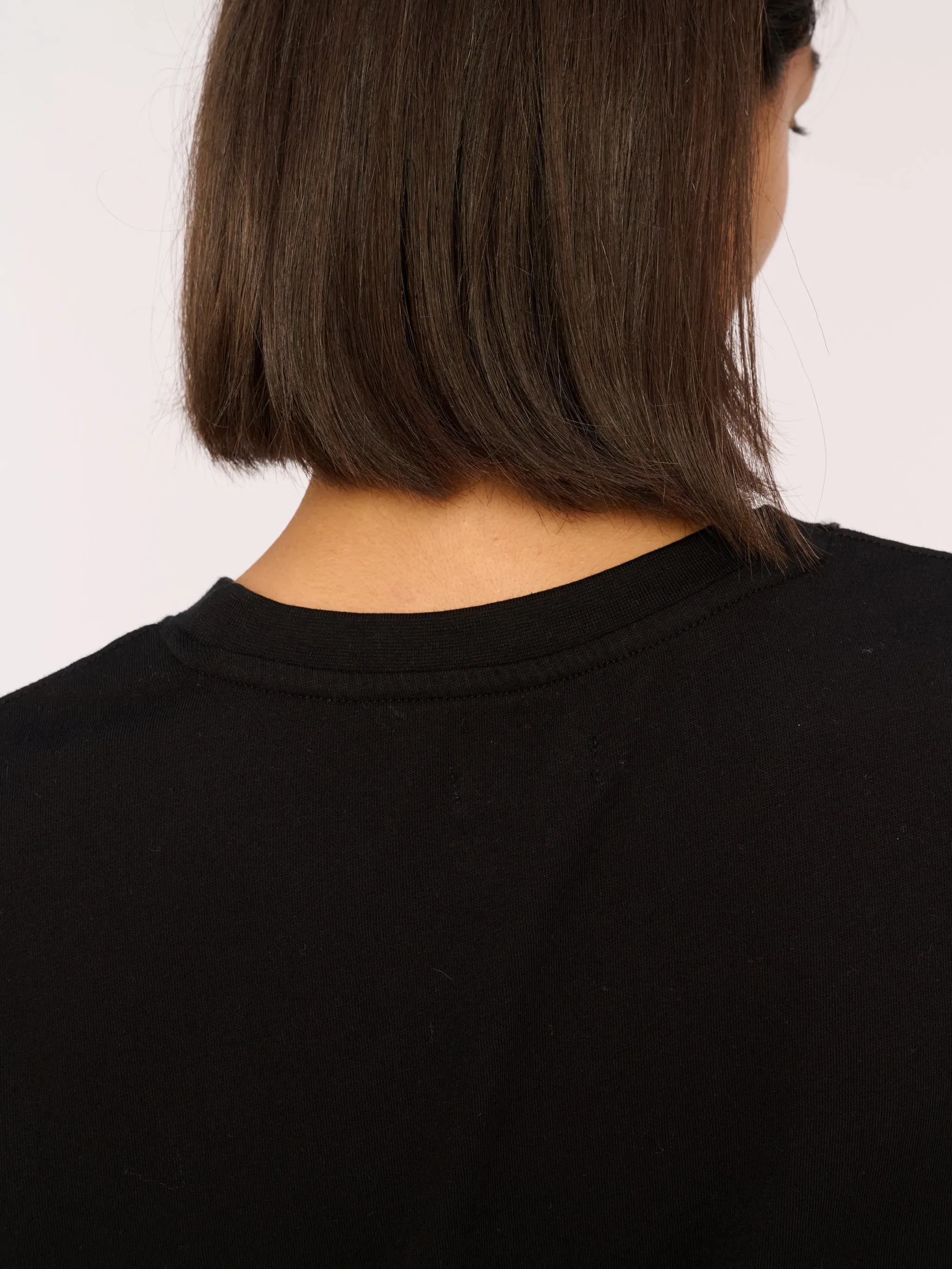 Essential Tee  | Black