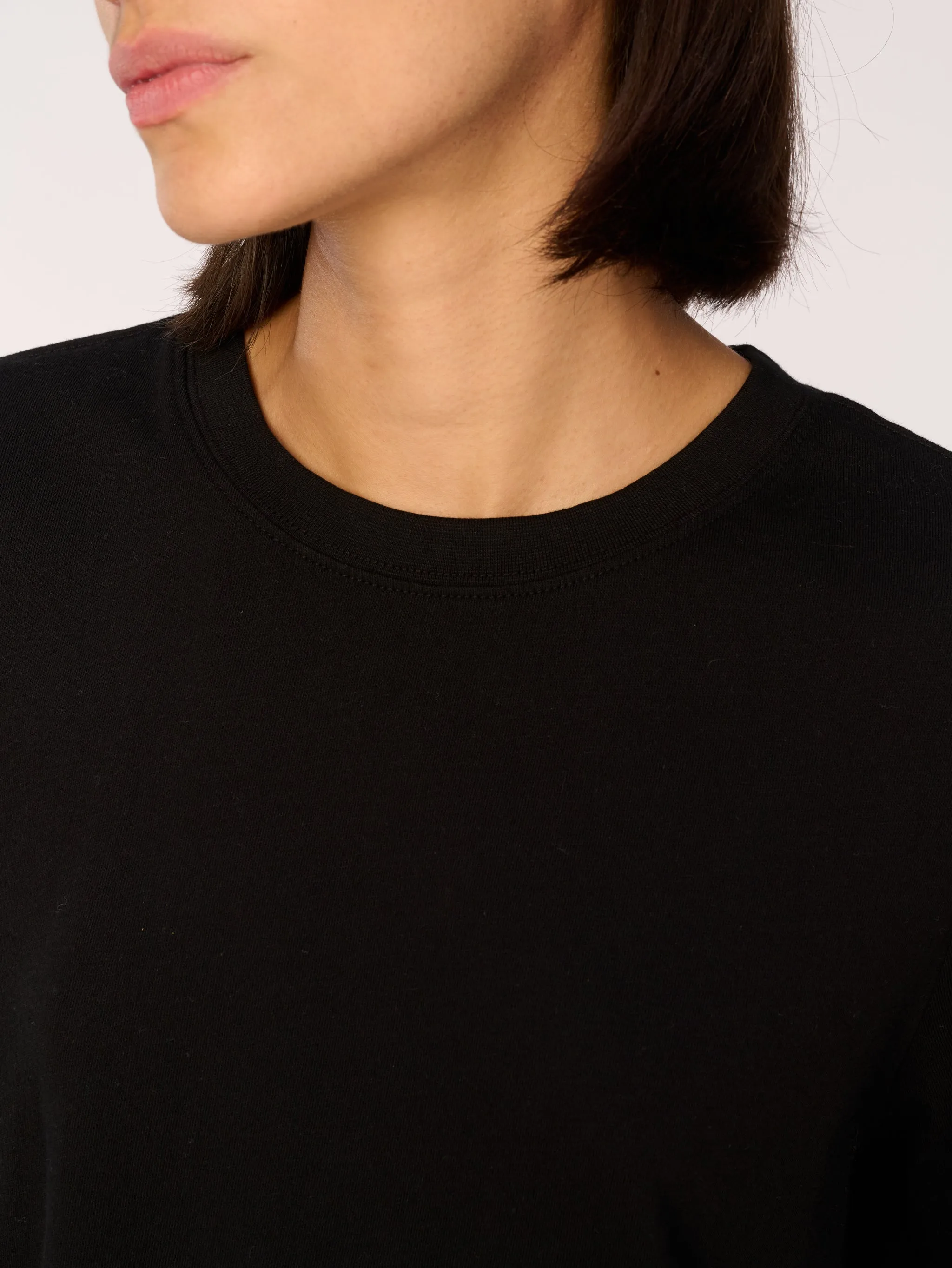 Essential Tee  | Black
