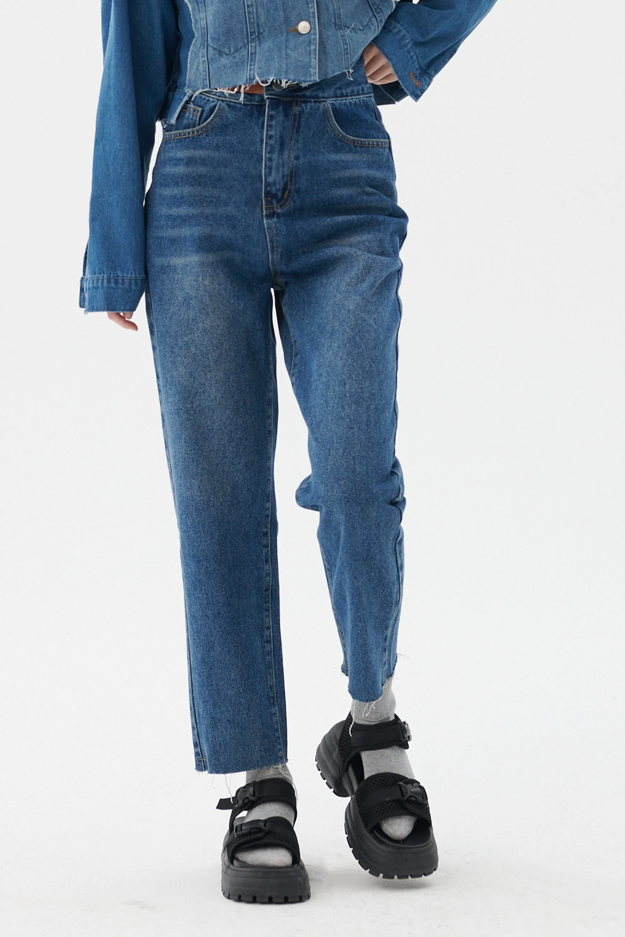 Hayden Belted Mom Jeans
