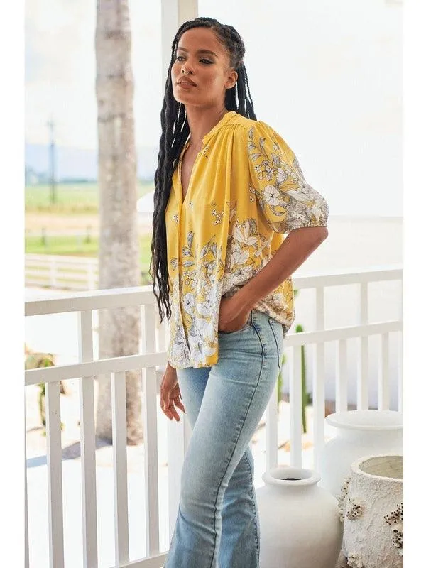 JAASE Womens Calla Lily Print Sierra Short Sleeve Blouse - Yellow