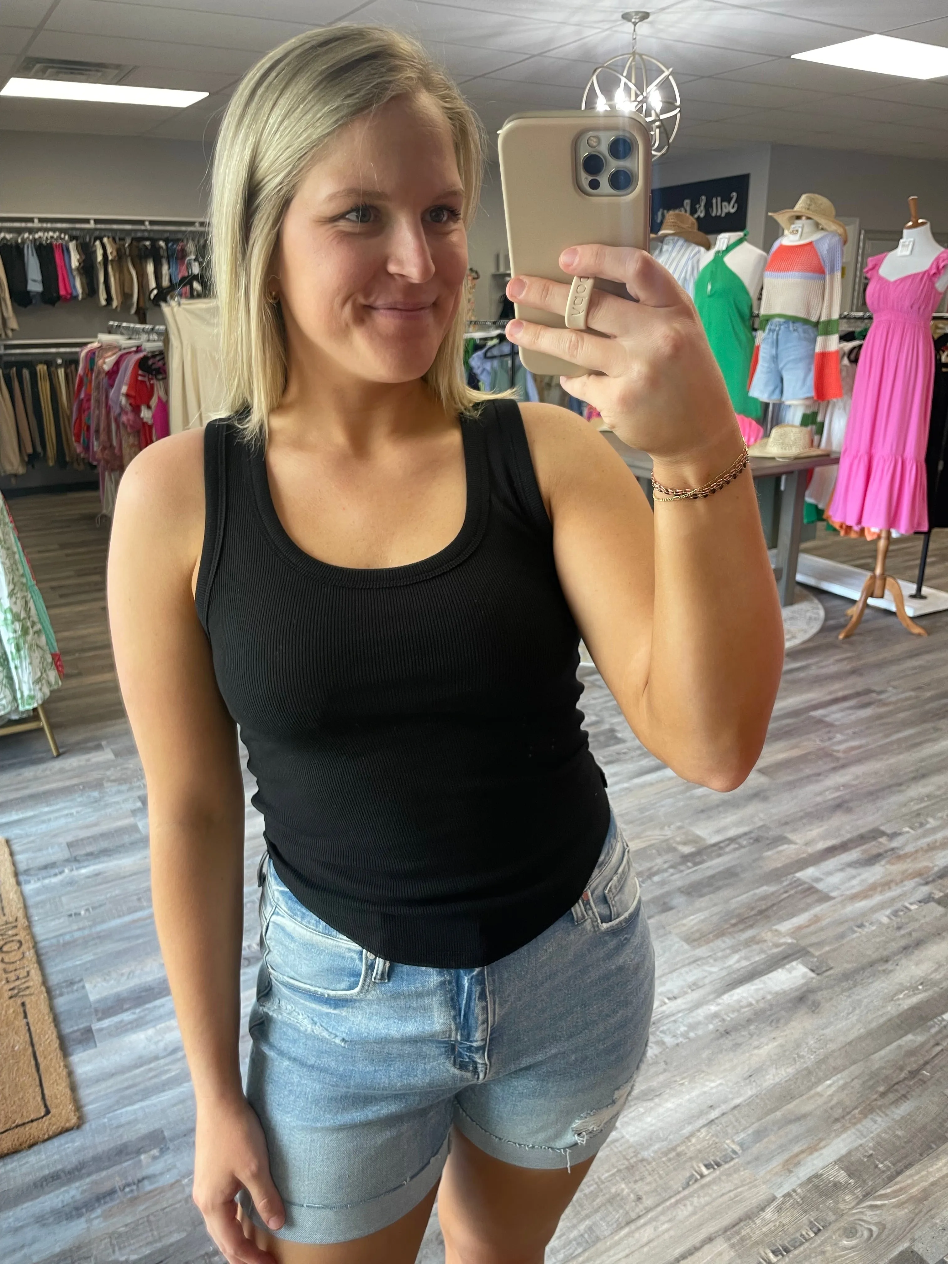 Scoop Neck Rib Tank Top - Black