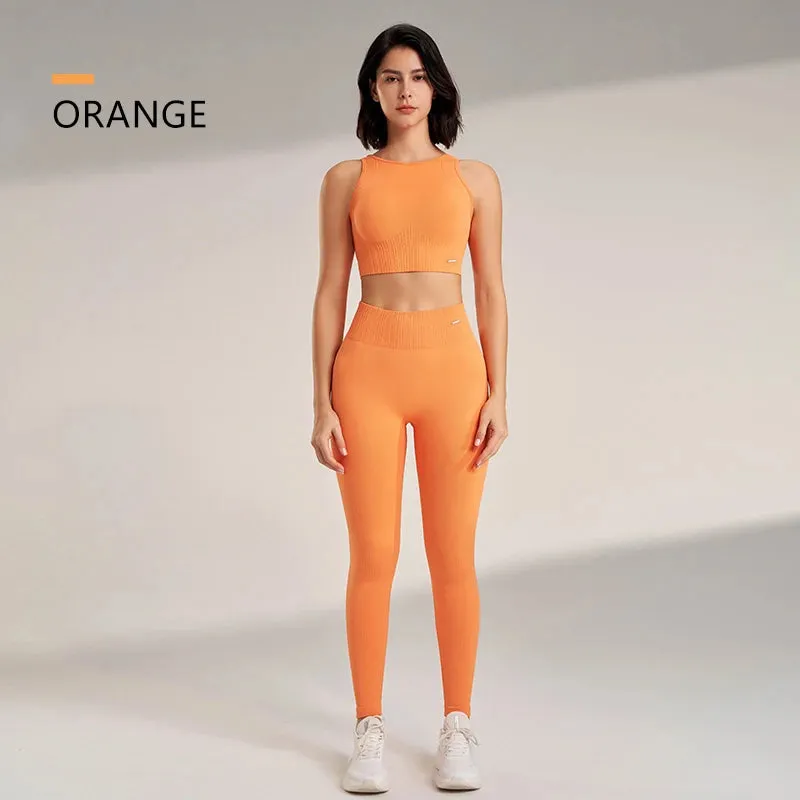 Seamless Yoga Set – High Waisted Leggings & Top Two-Piece Outfit