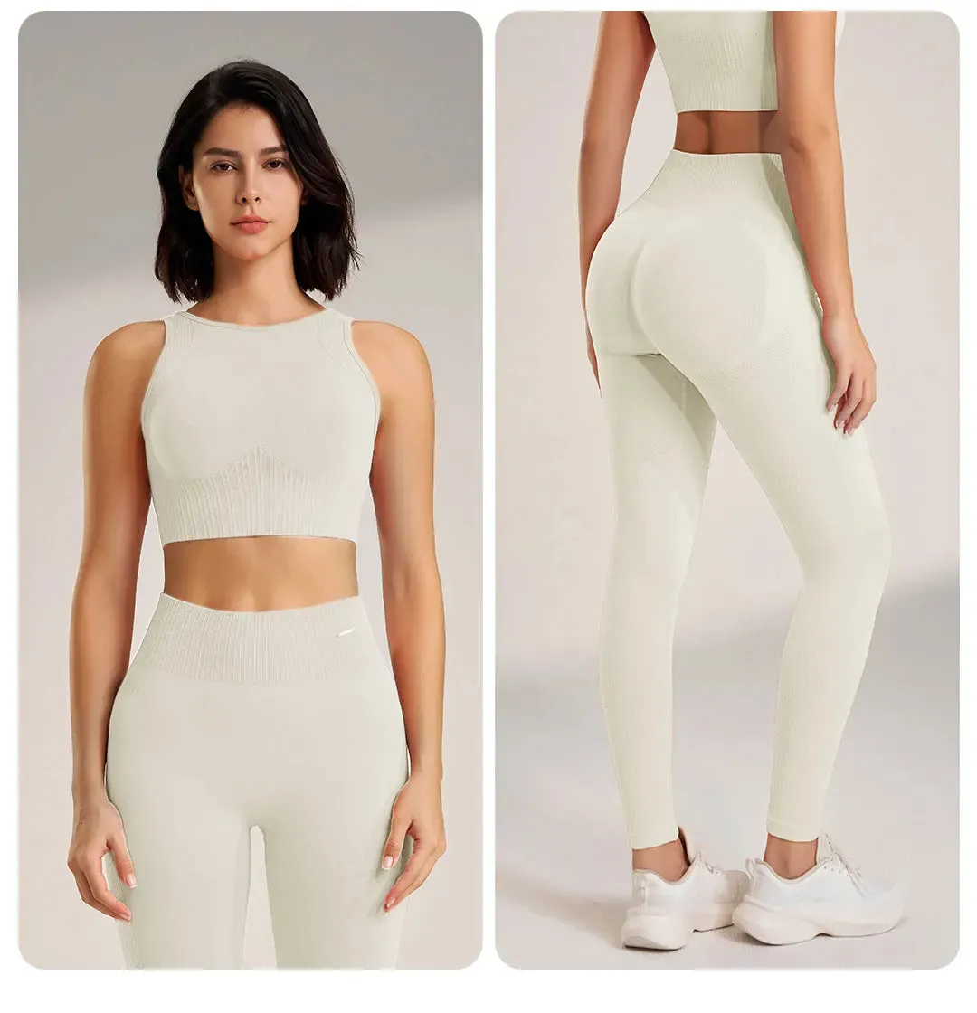 Seamless Yoga Set – High Waisted Leggings & Top Two-Piece Outfit
