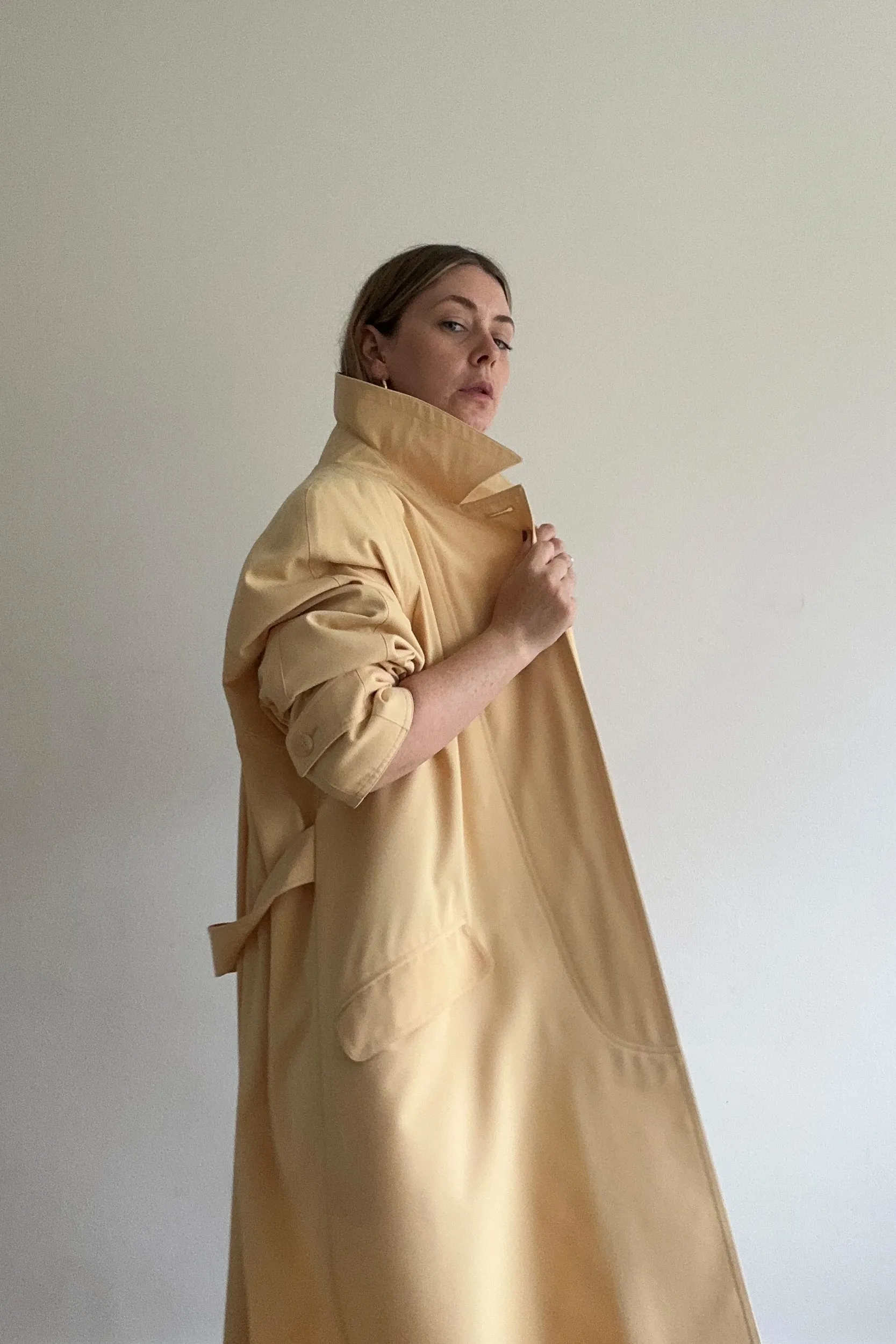 VINTAGE BUTTERMILK COAT